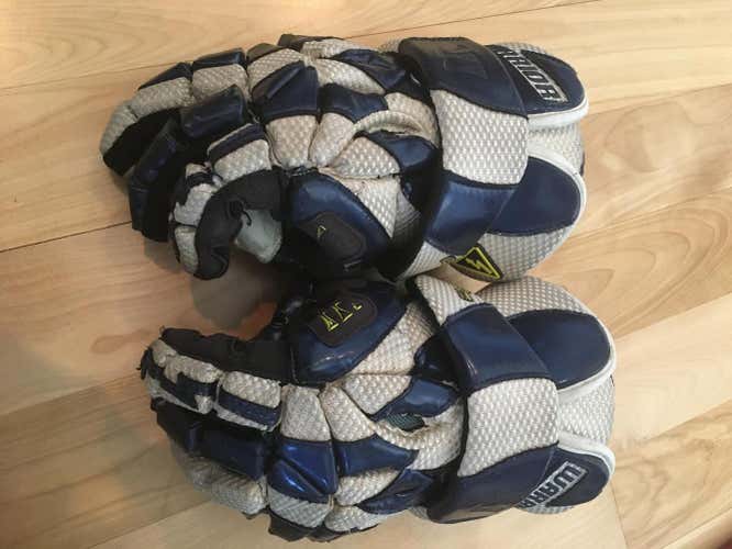 Warrior lacrosse gloves