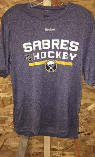 NWT Buffalo Sabres Team Issue Reebok Shirt M