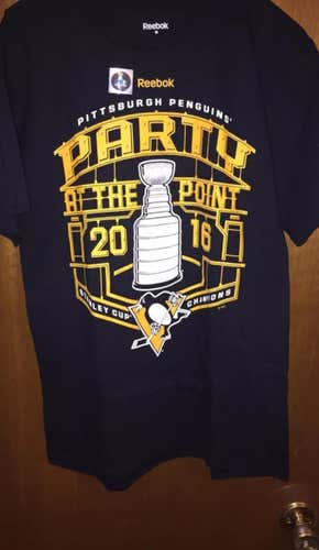 NEW Pittsburgh Penguins 2016 Stanley Cup Champions Roster Shirt Medium