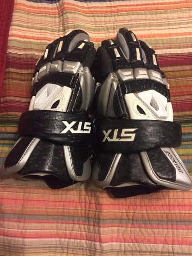 STX Assault Lacrosse Gloves