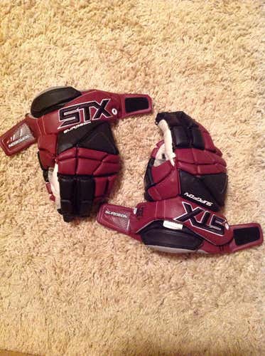 Boys' Latin Varsity Lacrosse gloves: WORN 4x