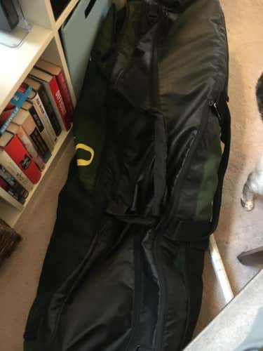 Oregon Ducks lacrosse bag