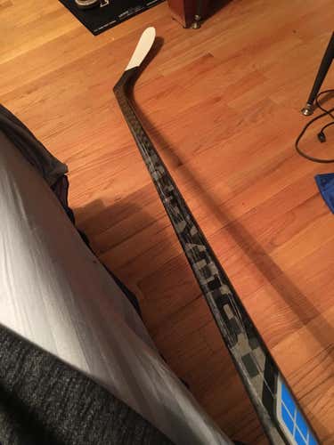 Bauer Nexus 8000 Stick