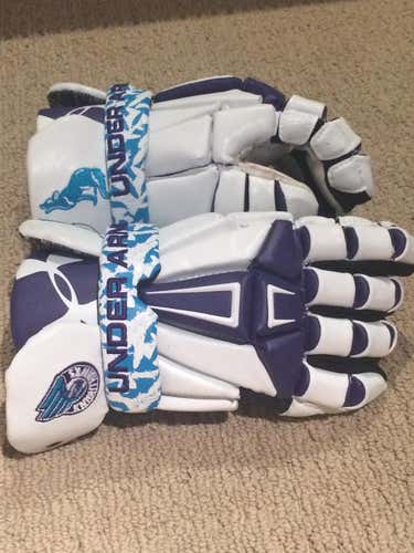 Rochester Knighthawks(NLL) Under Armour gloves