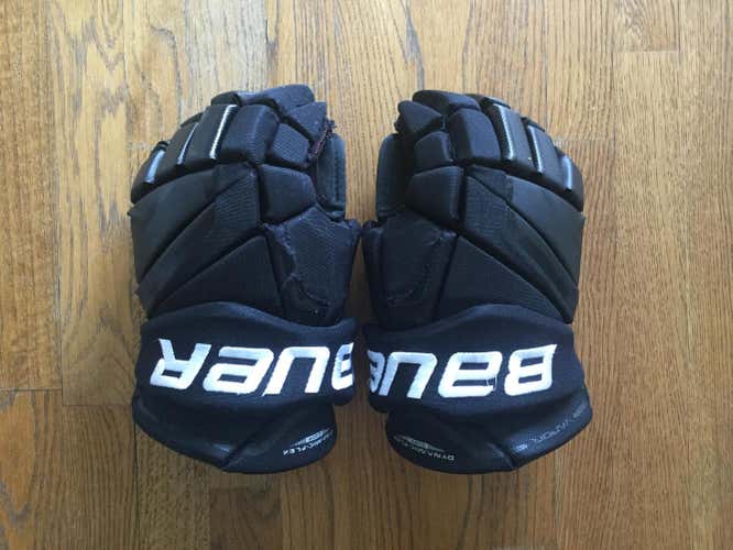 Bauer Vapor X80 Gloves