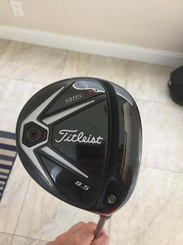 Titleist 915 D3 Driver 8.5 x-flex