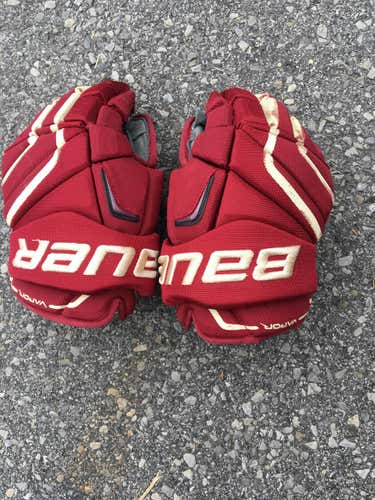 Boston college gloves