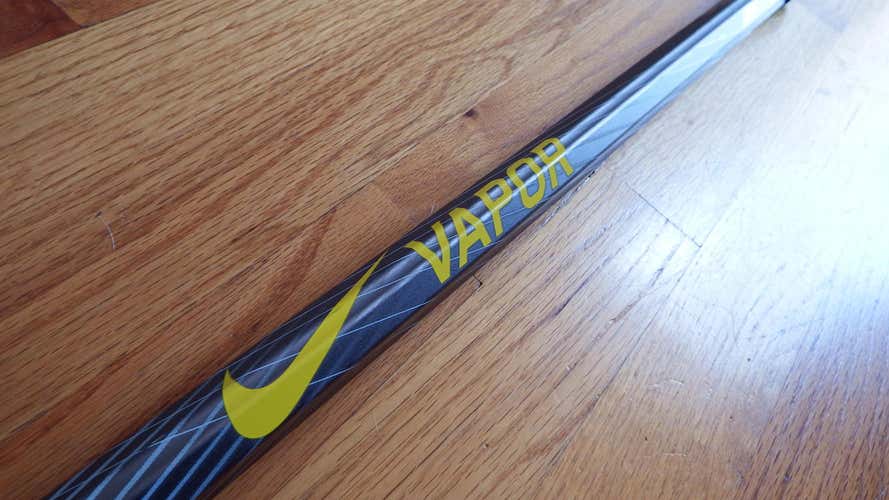 Nike Vapor 30" Grey/Yellow Shaft New