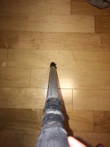 deBeer Triad Lacrosse Shaft