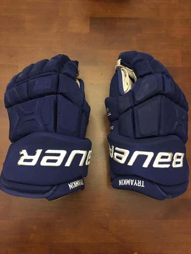 Vancouver Canucks Tryamkin mx3 gloves 15" pro stock