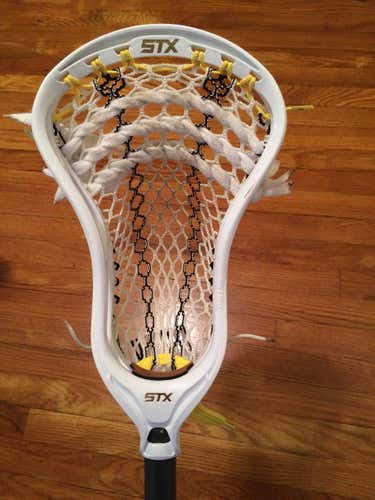 STX Stallion 700 VGC w/ECD hero black striker