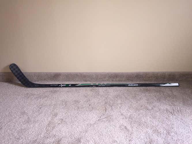 Bauer APX2. Right hand. P88 curve. 75 Flex