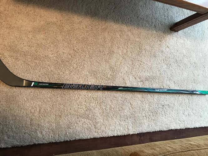 New Bemidji State Bauer 1S RH 67 Flex P92 Lie 5 Prostock Stick