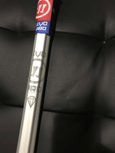 WARRIOR EVO PRO DIAMOND ATTACK LACROSSE SHAFT