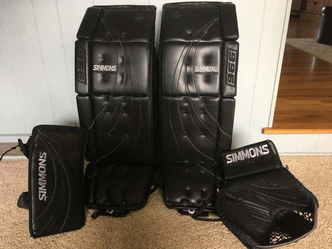 Simmons 996 goalie pads and gloves ALL BLACK