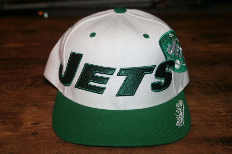 BNWT Mitchell & Ness Throwback NY Jets Snapback Hat