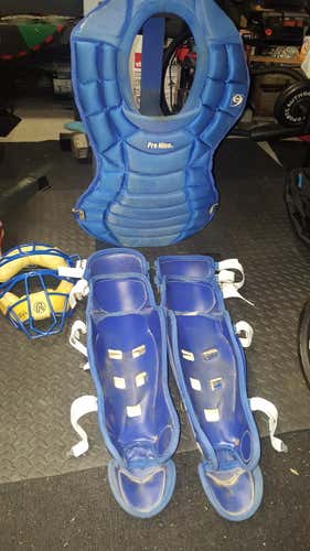 Pro Nine Catching Gear