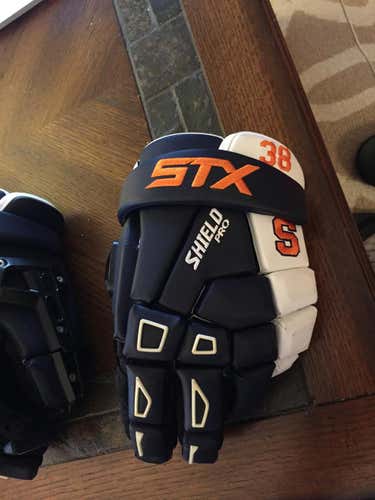 Syracuse STX Shield Pro Gloves