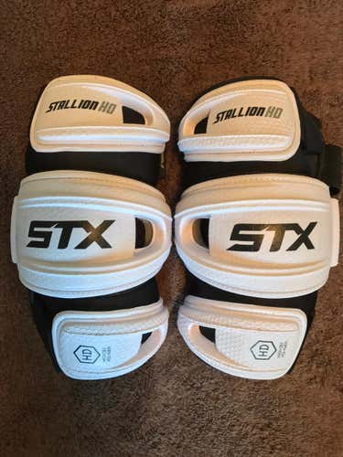 STX Stallion HD Arm Pads BN Large