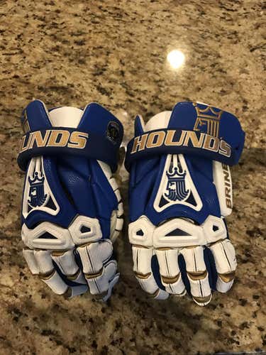 Charlotte hounds MLL brine king gloves