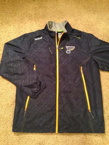 REEBOK ‘Center Ice’ ST. LOUIS BLUES Hockey Rink Jacket, Size: Large (L) ++ Excellent ‘Like New’ ...