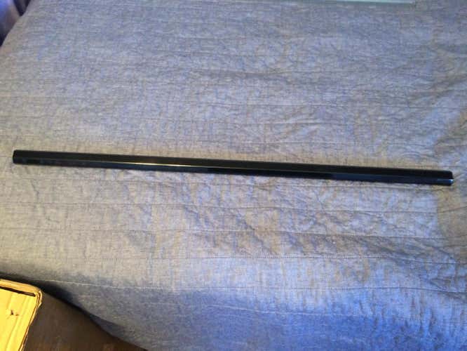 LAST ONE! Black unbranded ghost athletics attack 30" shaft