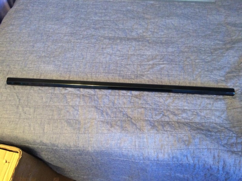 LAST ONE! Black unbranded ghost athletics attack 30" shaft
