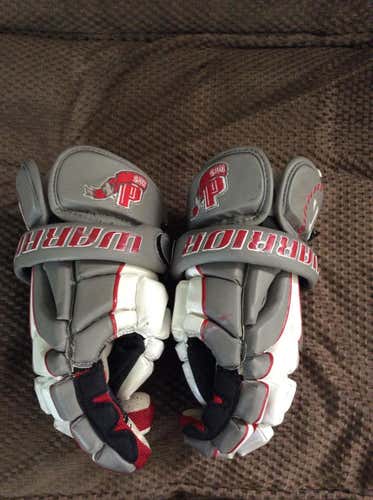 WEEKEND SALE: Sacred Heart Team Issue Gloves