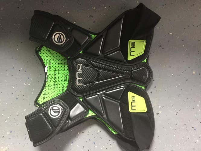 Maverik m3 shoulder pads