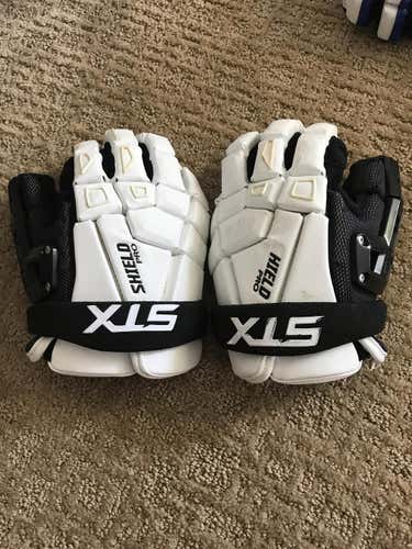 STX shield goalie gloves