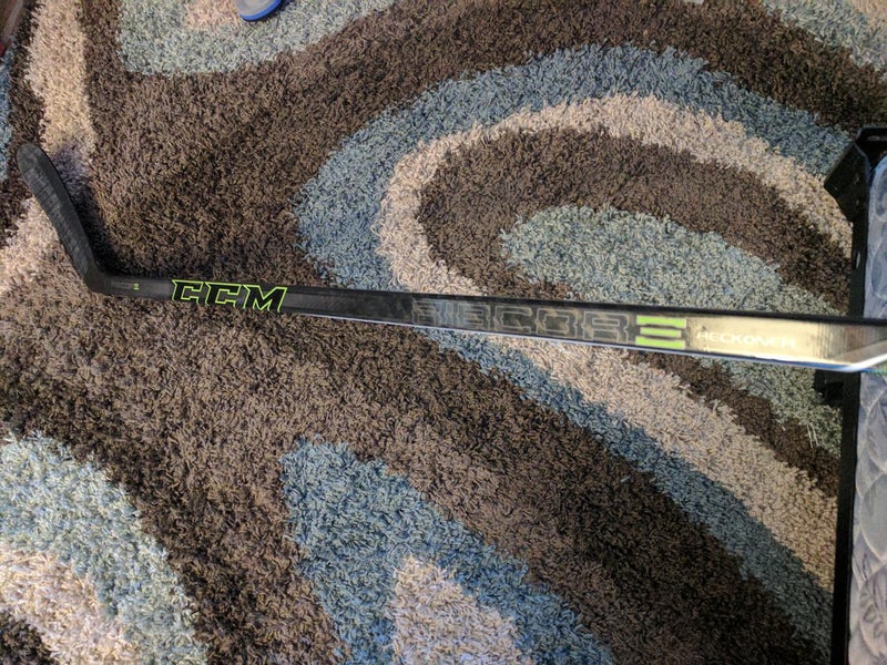 Pro Stock Tropp CCM Ribcor Reckoner - 85 flex - RH - Crosby - Grip - Senior Hockey Stick