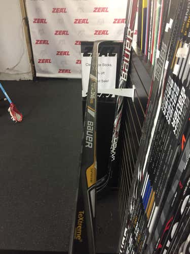 Junior total one nxg 52 flex with pm 9 curve. Clearance blowout sale! Message with any questions!