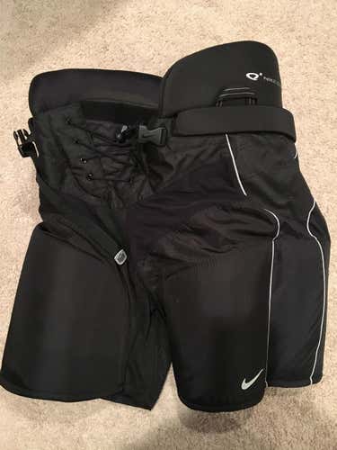 Nike/Bauer Q2 player pants Sr XL