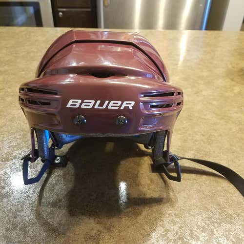 Bauer 7500 medium maroon