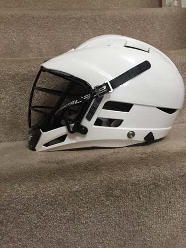 Cascade CS Youth White Helmet