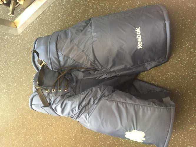 Pro stock Reebok Notre Dame hockey pants, size large!