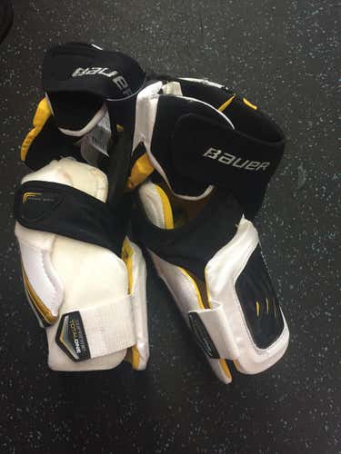 Bauer Total one nxg elbow pads size large brand new!