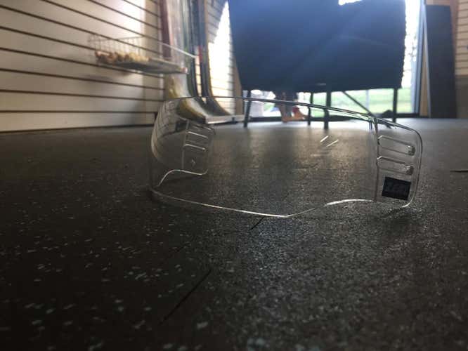 Z6 Zeal hockey visor slim cut