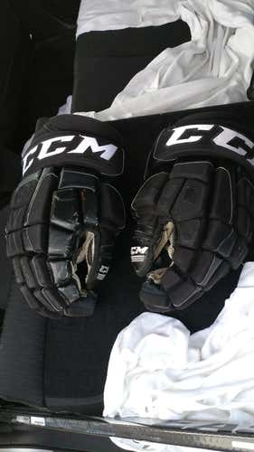 Ohl pro stock CCM u+ crazy light gloves