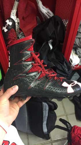 Barely worn Under Armour Highlight MC