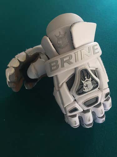 Brine King goalie gloves - 13 inches