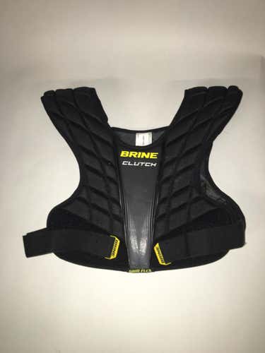Brine Clutch Mid Shoulder Pads Size L