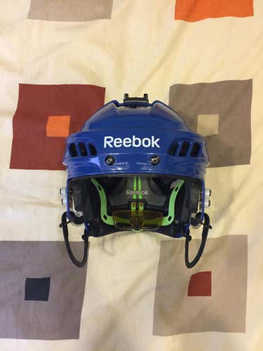 Team Issue Reebok 11K Helmet - Canadiens Colours