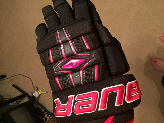 Bauer Nexus 1000 size 13