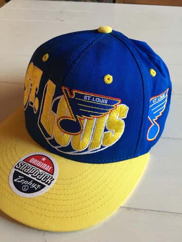 Vintage Style St. Louis Blues SnapBack Hat