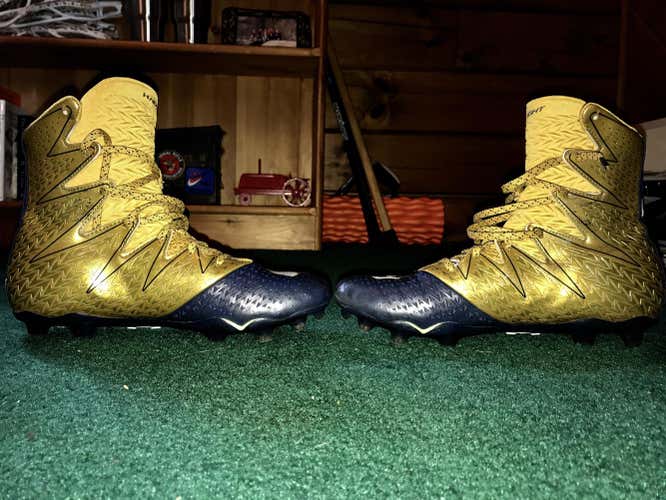 Under Armour Highlight Cleats