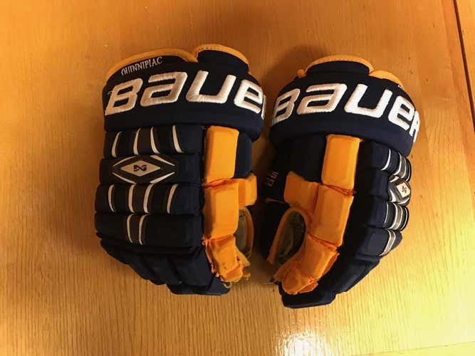 Quinnipiac 13" Bauer Nexus 1000 Prostock NCAA Gloves