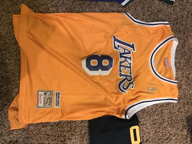 Kobe Bryant "8" Jersey