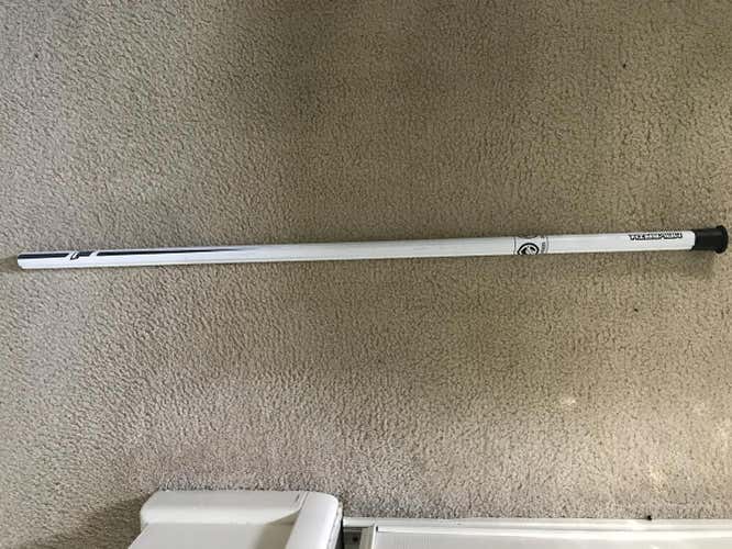 Maverik a1 goalie shaft (make offers)