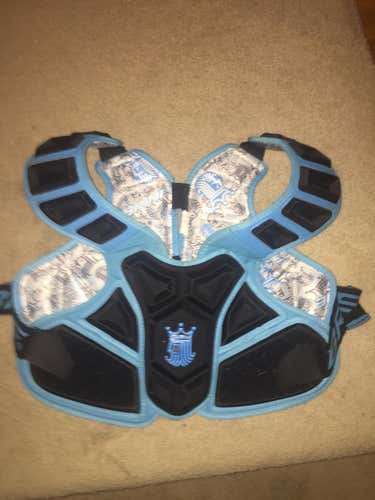 Brine King 4 Shoulder Pads Large